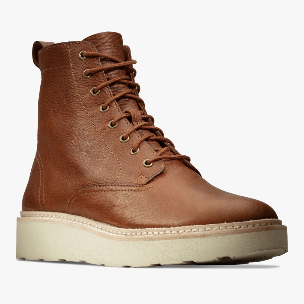 Clark’s Trace Pine Chestnut Leather boots NIB 8.5
